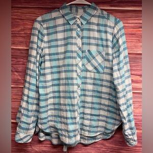 Sonoma long sleeve button down shirt M